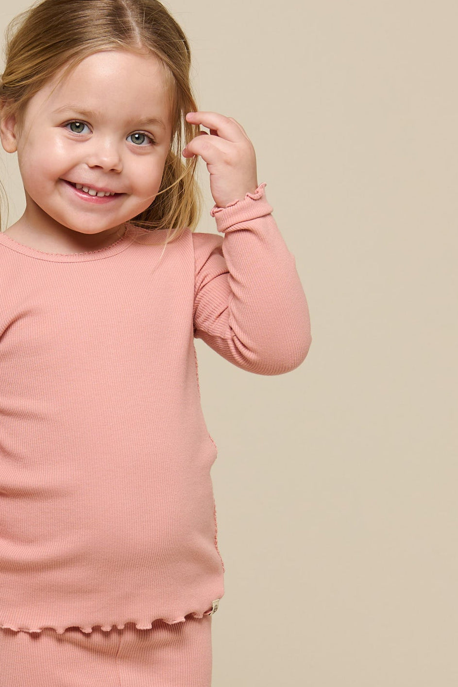 Langärmeliges T-Shirt aus Modalripp - Kids - Rose Tan | 101306 Lottie