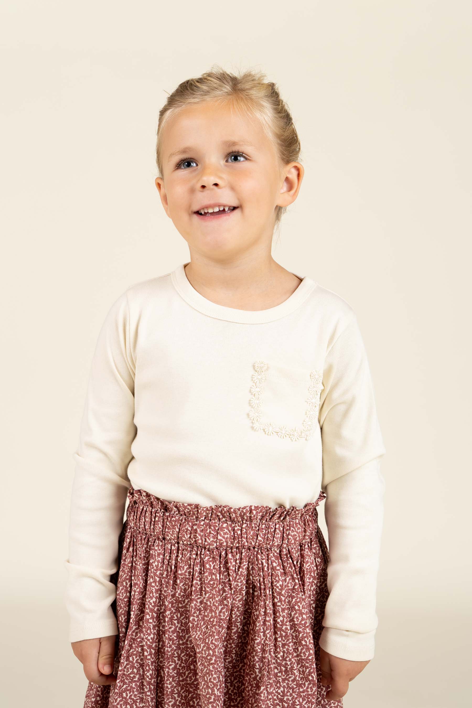 Long Sleeve T-shirt with Chest pocket - Kids - Off White | 100872 Sienna