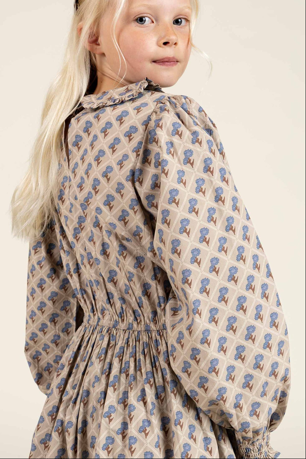 Printed Cotton Poplin Dress with Elastic waist - Tween - Caffe Latte w. Blue | 100801 Amine