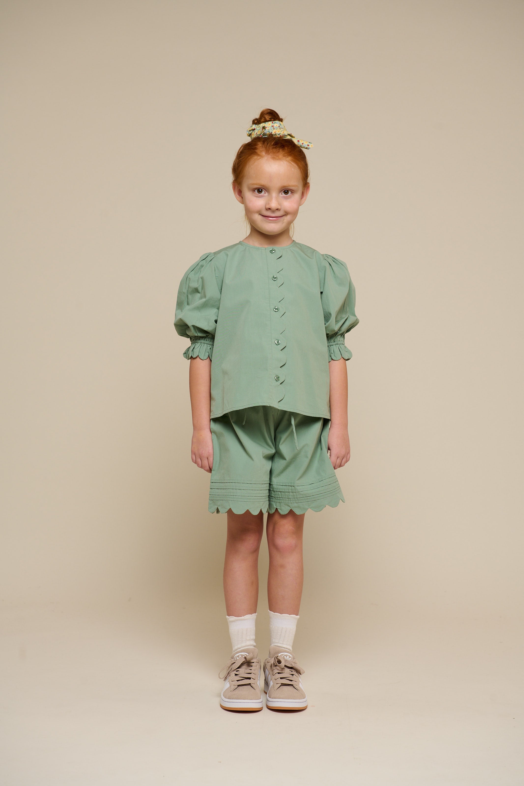 Poplin Blouse with Scallop Edge - Tween - Dusty Green | 101078 Joy